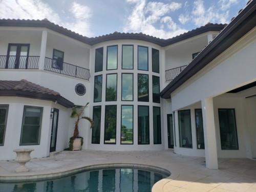 Gibson's Window Tinting, established in 1994, is a trusted window tinting service in Sarasota, Florida[7][8]. They offer a wide array of tinting solutions for residential, commercial, automotive, and marine applications.**Location and Contact Information**Gibson’s Window Tinting is located at 475 Parkland Ave, Sarasota, FL 34232. Contact them at (941) 371-2834. They are open from 8:00 AM to 5:00 PM[7].**Services Offered**They offer services such as:* Residential window tinting* Commercial window tinting* Automotive window tinting* Marine window tinting* Hurricane shield installation* Energy-saving solutions**Reputation**The company has a strong reputation in the Sarasota area for quality work, reasonable prices, and excellent customer service. Customers have praised their fast, efficient service, knowledgeable staff, and the durability of their products.**Product Quality**Gibson's Window Tinting is known for using high-quality products and offers various tint options, including regular, ceramic, and higher-quality ceramic tints. They offer a 7-year guarantee on their products.**Accessibility and Payment Options**The business provides a wheelchair-accessible entrance and parking lot, language assistance, and accepts credit cards, debit cards, and NFC mobile payments.